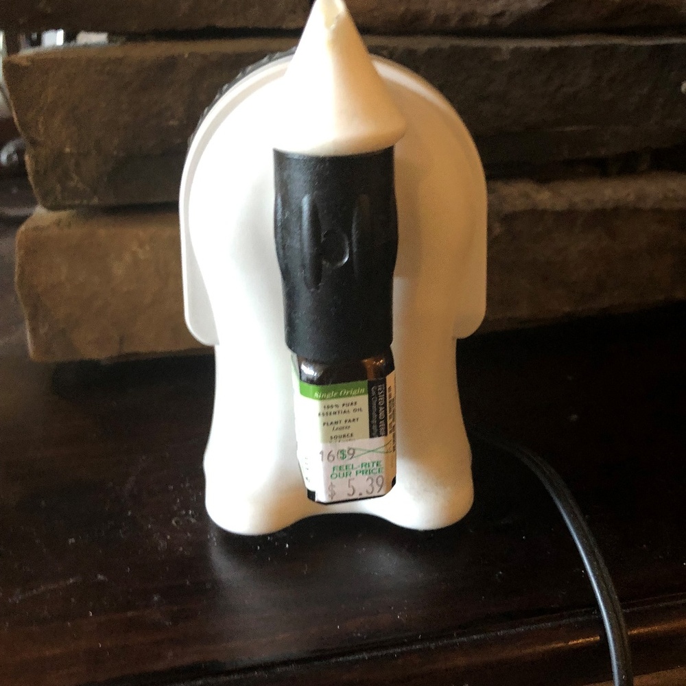 Aroma-Ace™ Essential Oil Atomizing Diffuser